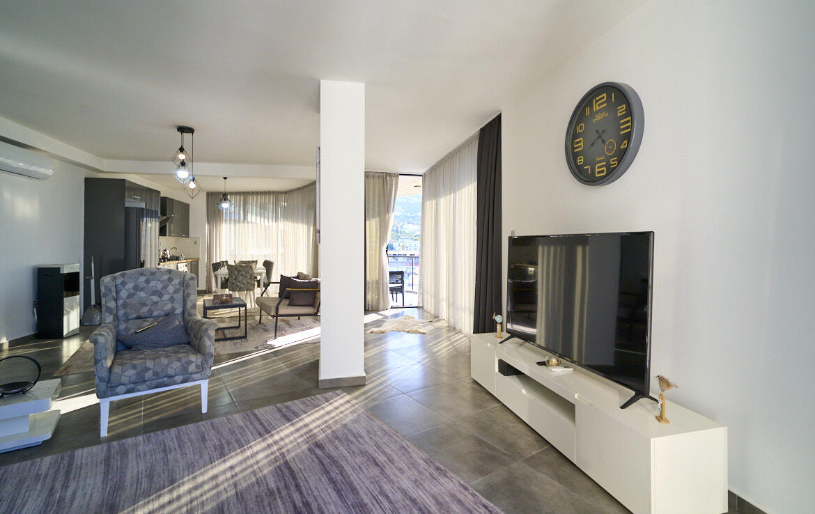 Уютная квартира 3+1 в CC Towers с видом на море