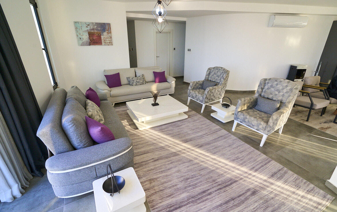 Уютная квартира 3+1 в CC Towers с видом на море