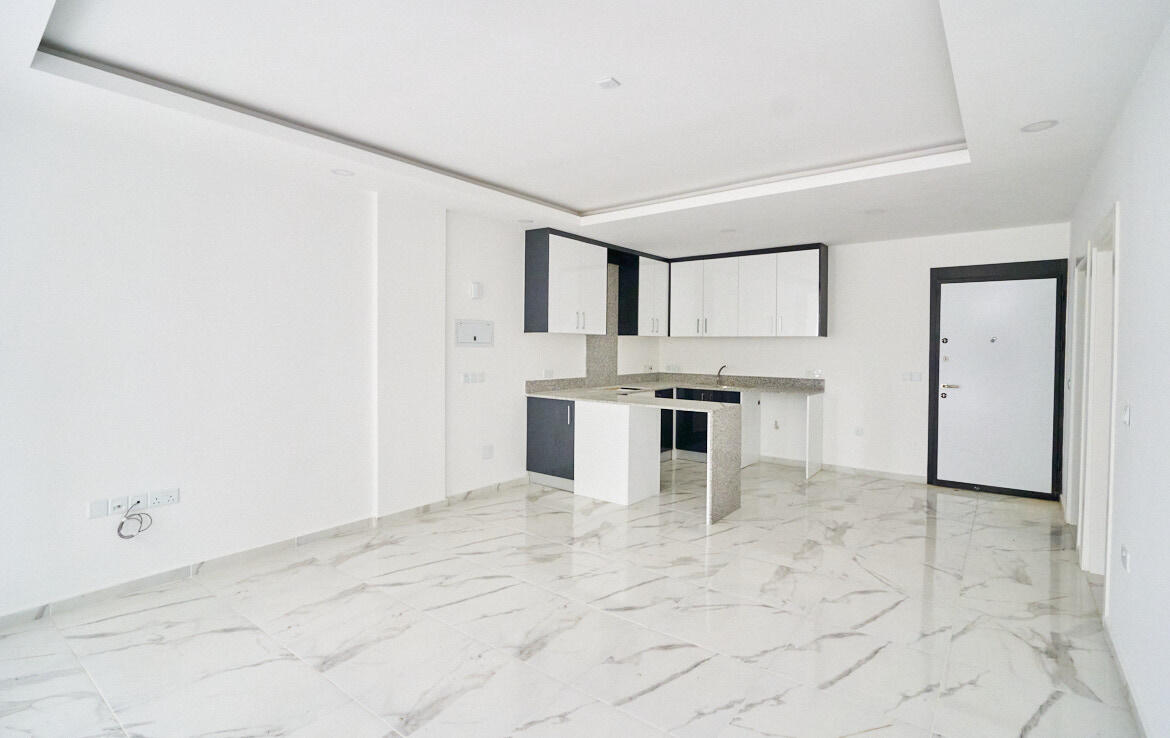 Квартира с садом в Гирне в COLESIUM COURT 