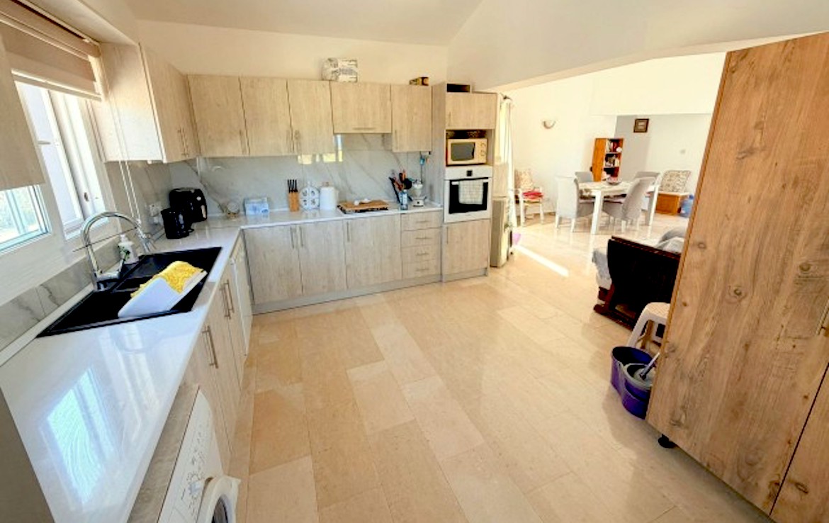 Бунгало в Лапте рядом с пляжем