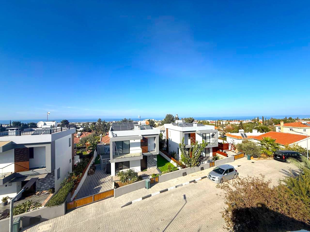 Аренда просторной виллы 4+1 в Алсанджаке